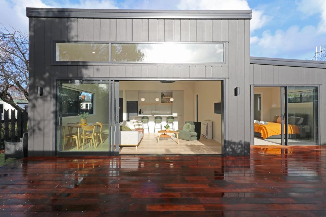 The Mod Box Villa Invercargill Esterno foto